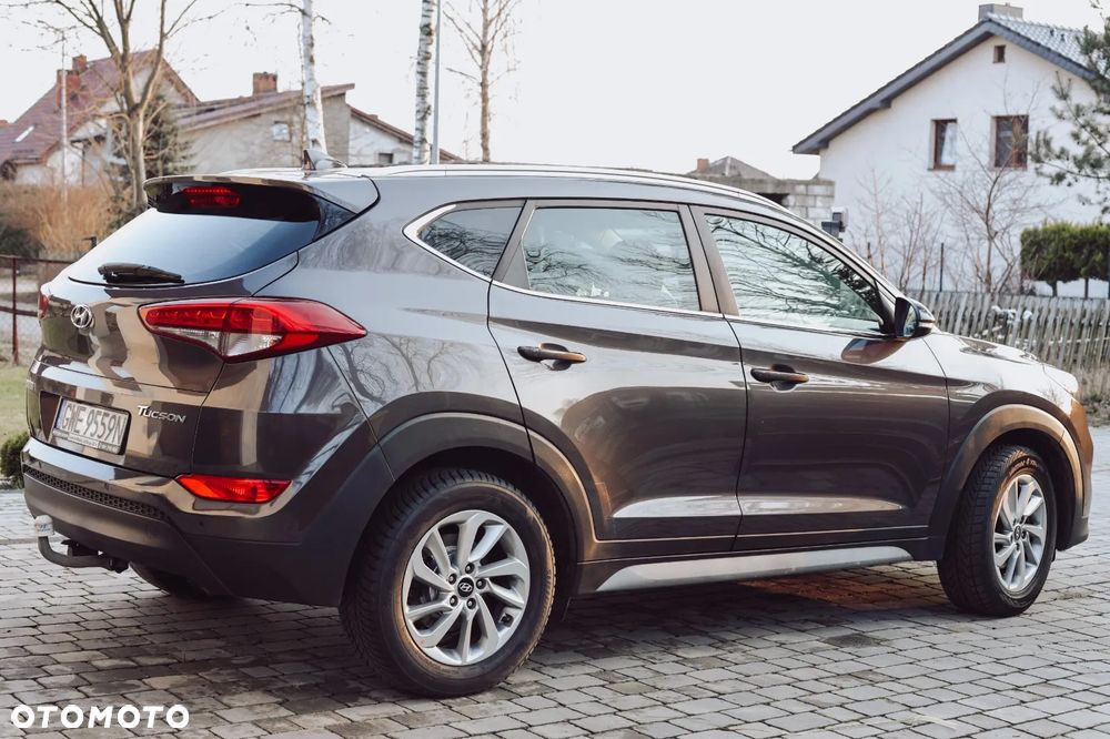 Hyundai Tucson blue 1.7 CRDi 2WD Advantage - 2