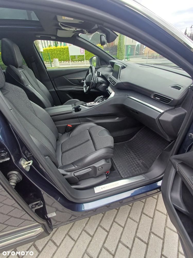 Peugeot 5008 BlueHDi 130 EAT8 GT - 28