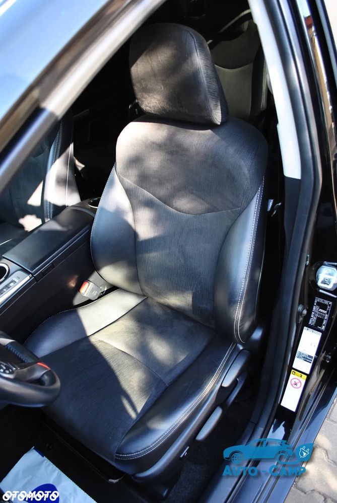 Toyota Prius+ 1.8 HSD Prestige - 19