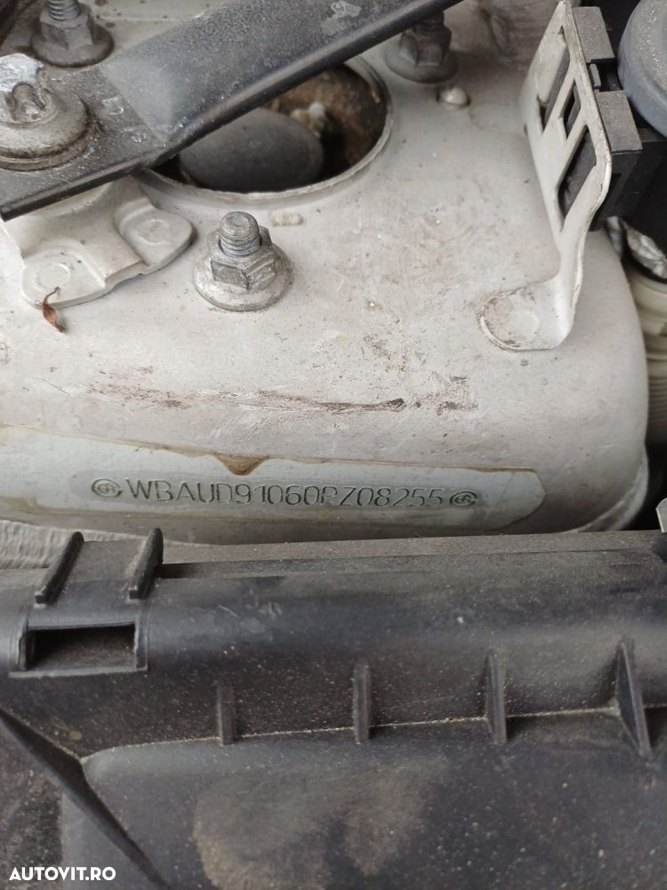 BMW Seria 1 120d - 13