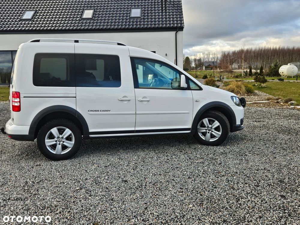 Volkswagen Caddy Cross Trendline 4Motion DSG - 15