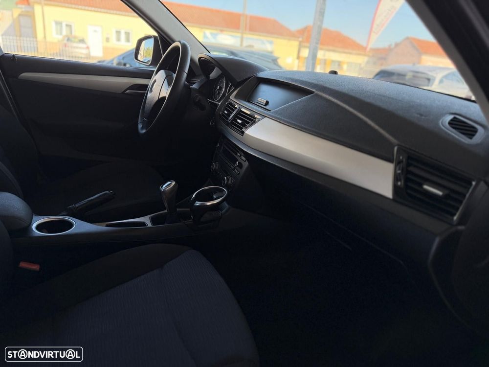 BMW X1 18 d sDrive - 16