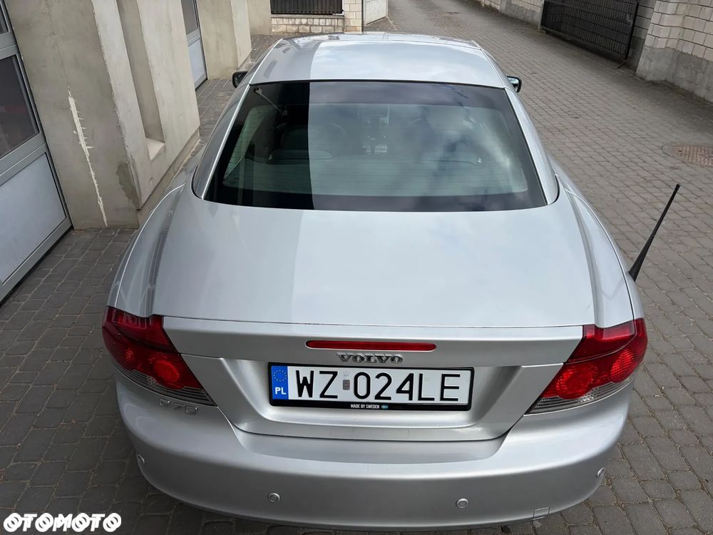 Volvo C70 2.4i Momentum - 9