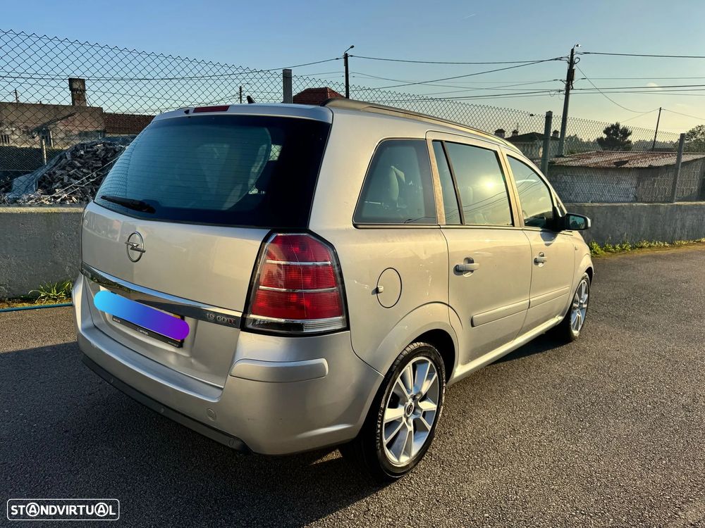 Opel Zafira 1.9 CDTI Cosmo Auto. - 2