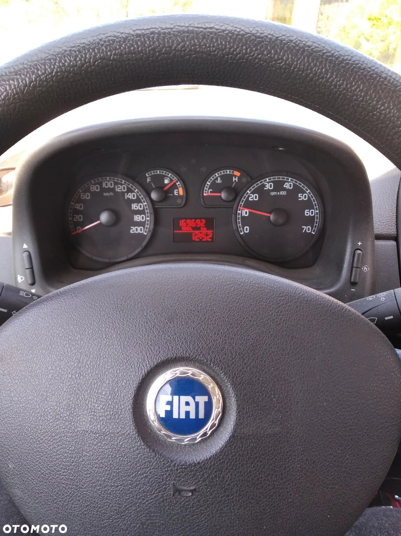 Fiat Punto 1.2 8V Actual - 6