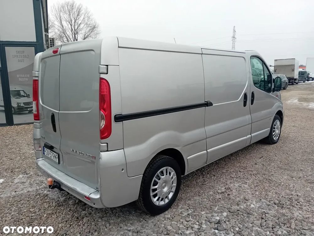 Opel Vivaro - 5
