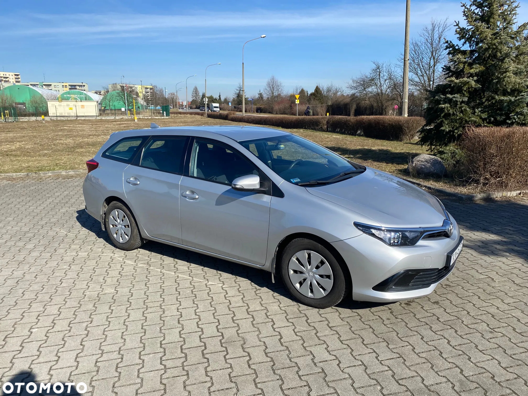 Toyota Auris 1.4 D-4D Active - 5