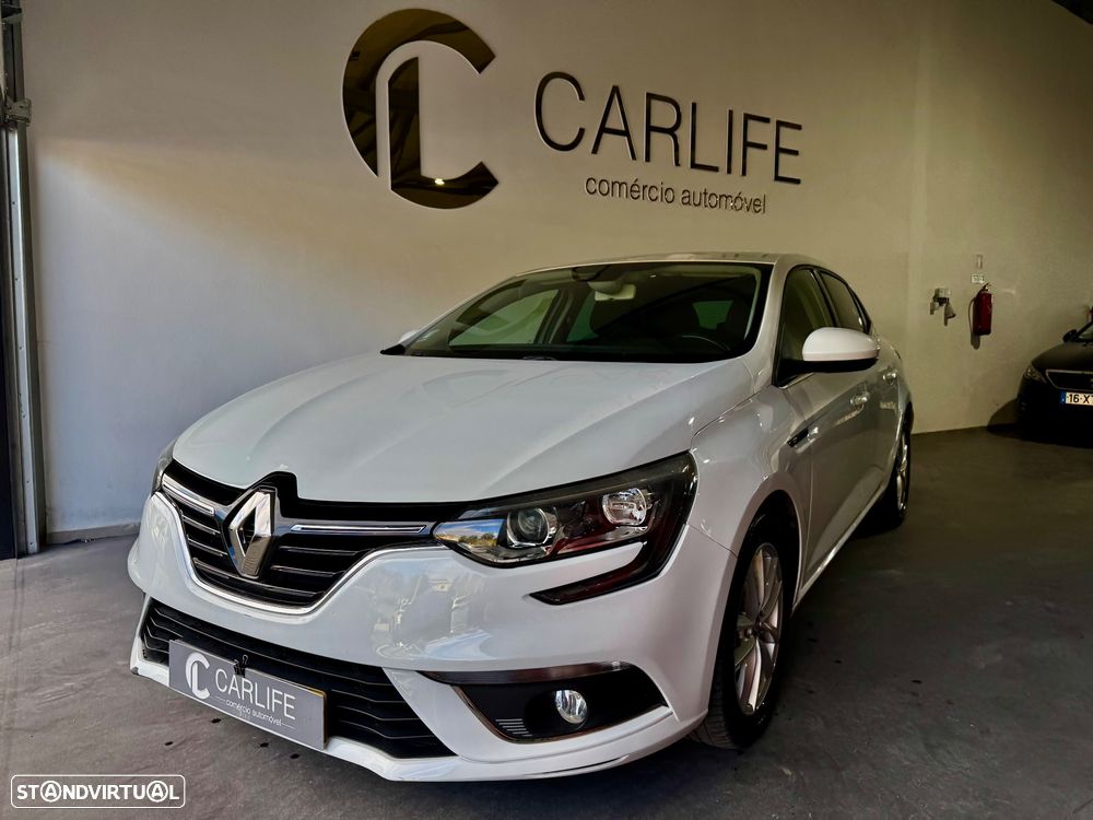 Renault Mégane ENERGY TCe 100 INTENS - 19