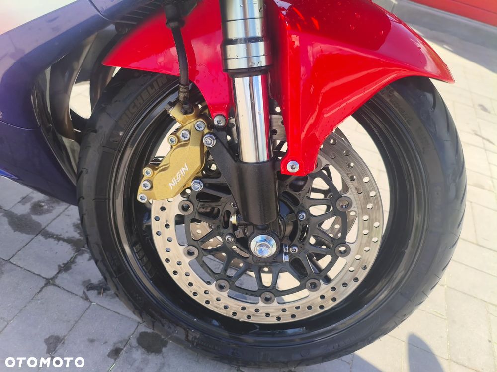 Honda CBR - 14