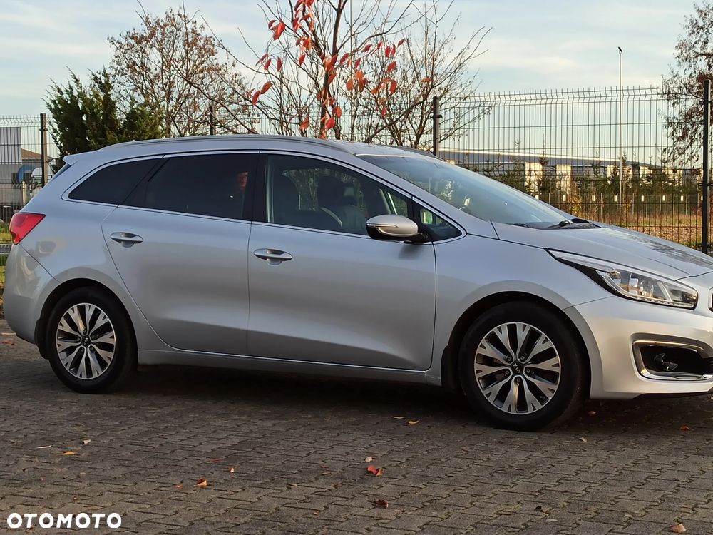 Kia Ceed 1.6 GDI L Business Line - 5