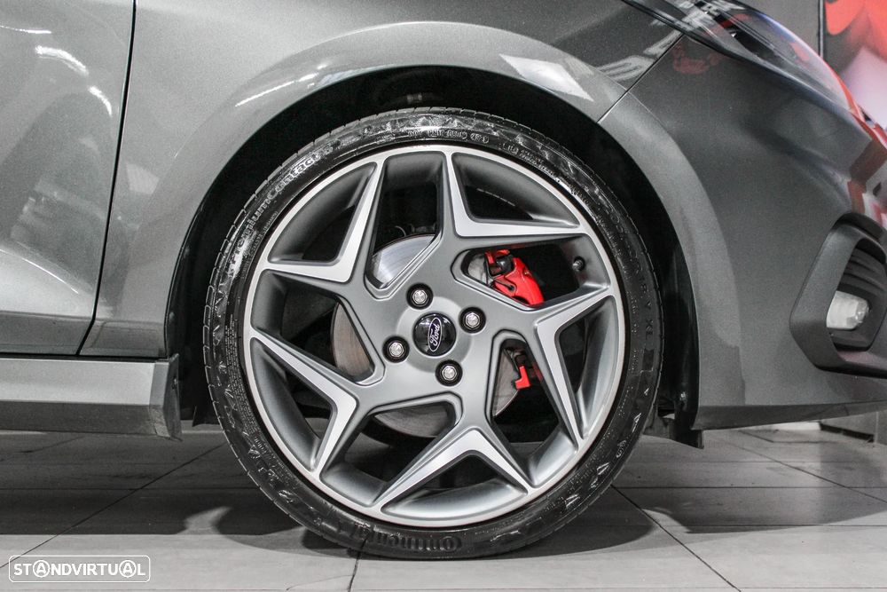 Ford Fiesta 1.5 EcoBoost S&S ST X - 17