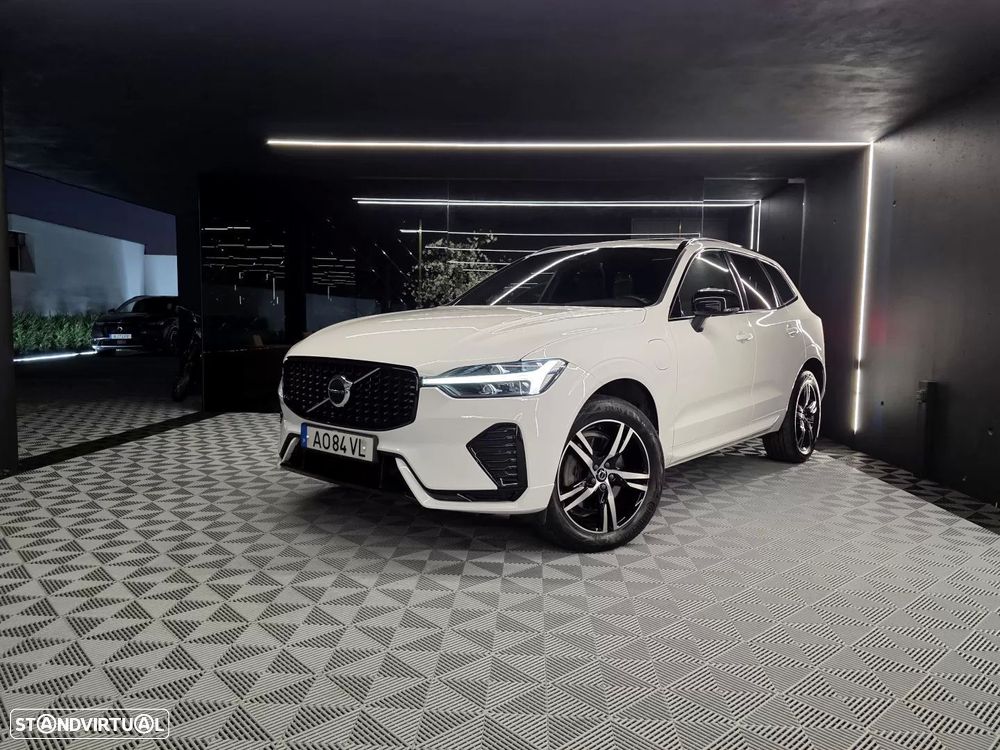 Volvo XC 60 2.0 T6 PHEV R-Design AWD - 1