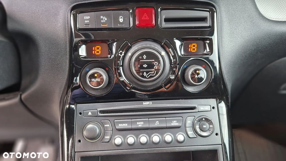 Citroën C3 Picasso 1.6i Exclusive - 9