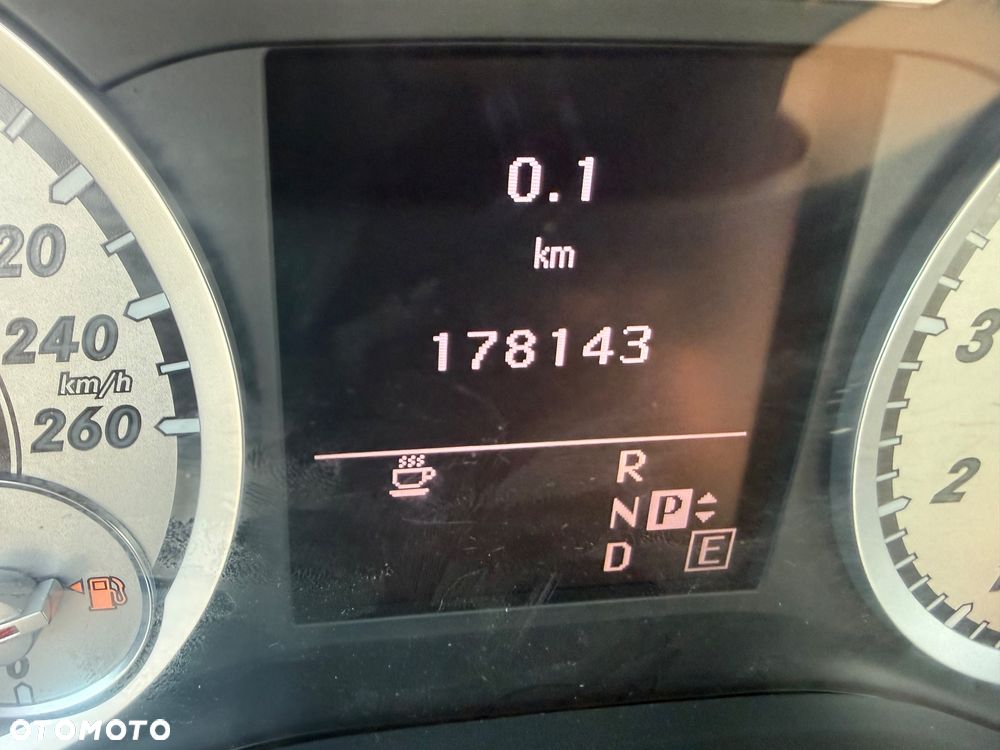 Mercedes-Benz Klasa A 180 (BlueEFFICIENCY) 7G-DCT - 15