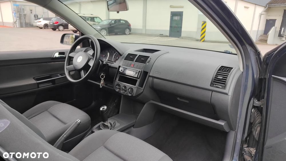 Volkswagen Polo - 10