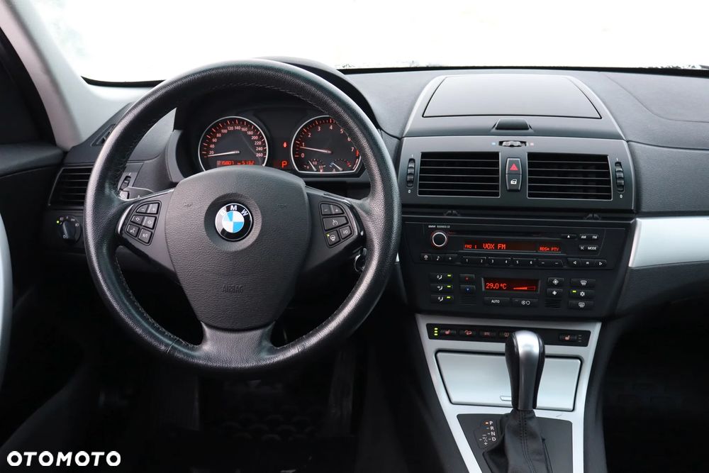 BMW X3 xDrive30i - 13