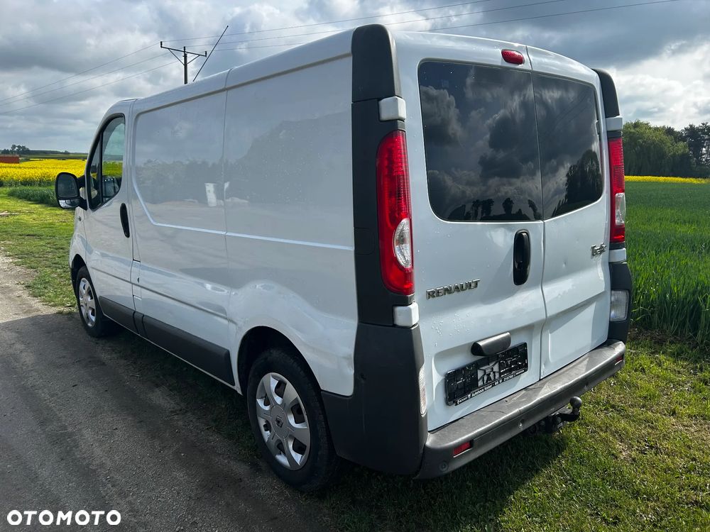 Renault Trafic - 9
