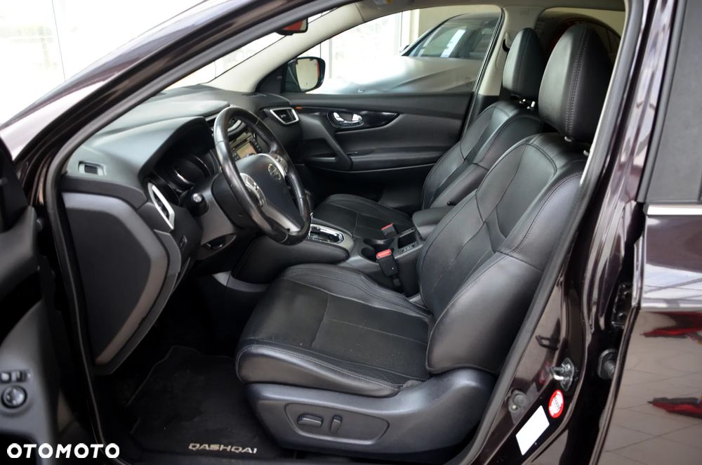 Nissan Qashqai 1.2 DIG-T Tekna Xtronic EU6 - 25