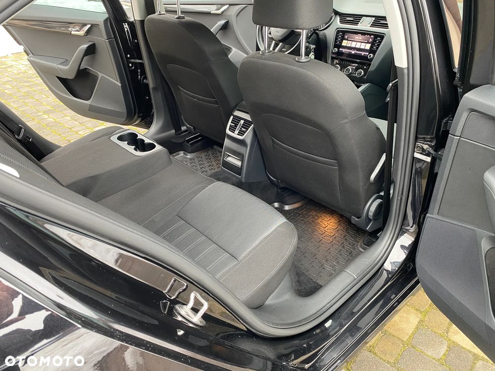 Skoda Octavia 1.8 TSI Style DSG - 9