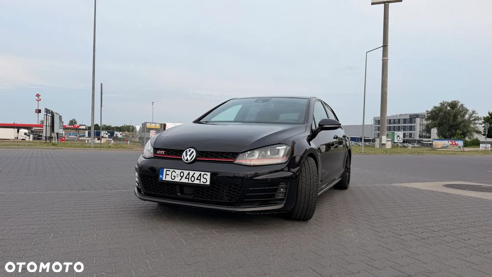 Volkswagen Golf 2.0 TSI BMT GTI Performance DSG - 12