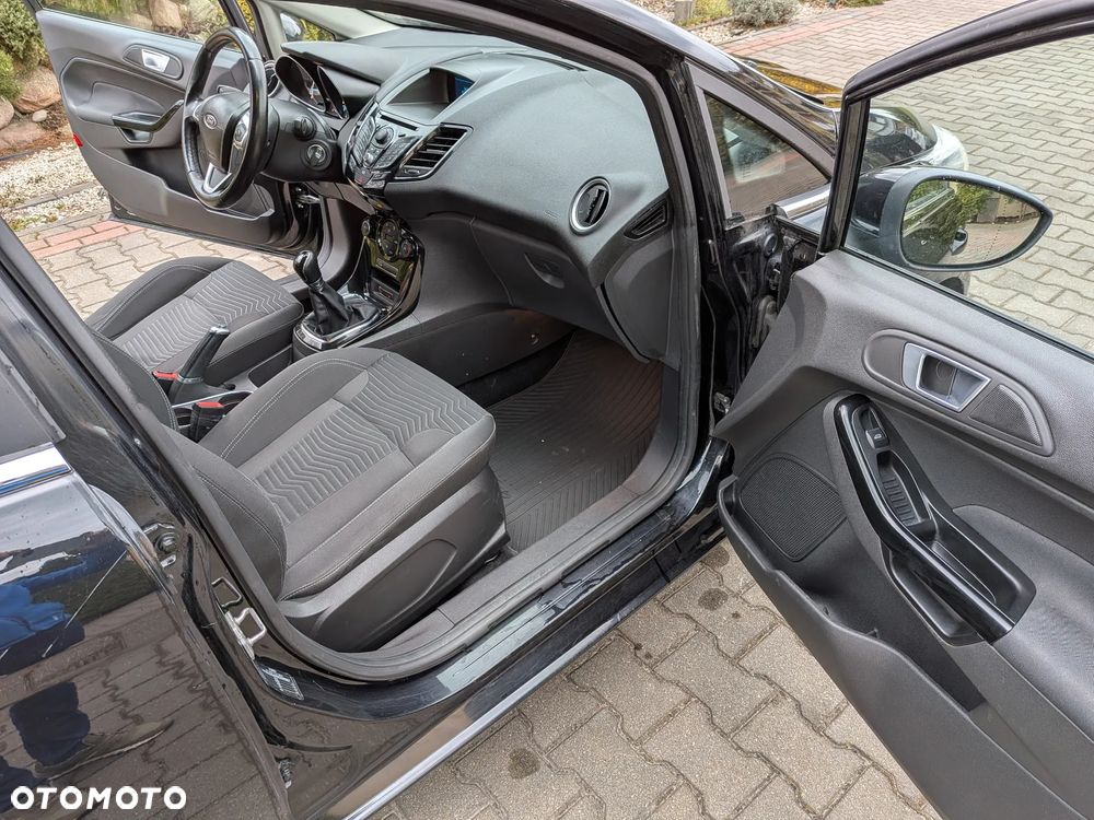 Ford Fiesta - 13