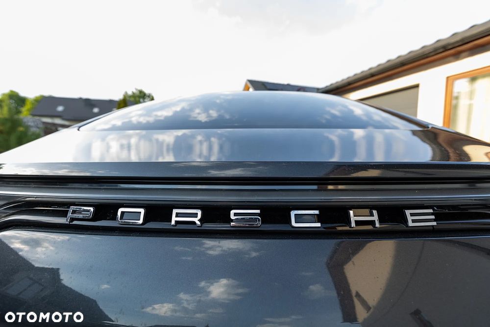 Porsche Panamera 4 E-Hybrid Platinum Edition - 10