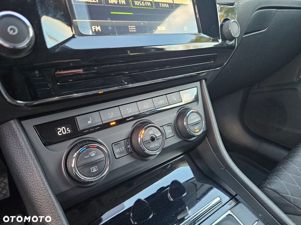 Skoda Superb 2.0 TDI Style - 36