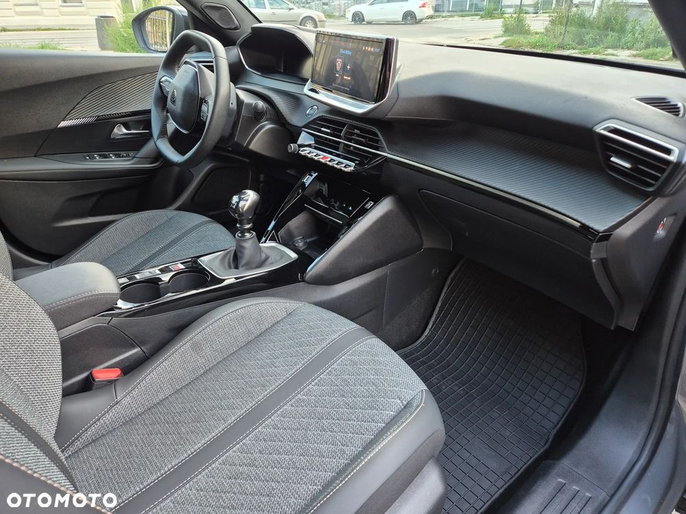 Peugeot 2008 1.2 PureTech Allure Pack S&S - 12