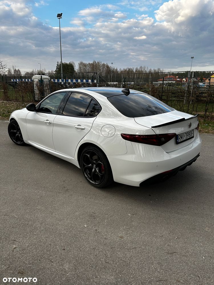 Alfa Romeo Giulia 2.0 Turbo 16V AT8 Veloce Ti - 7