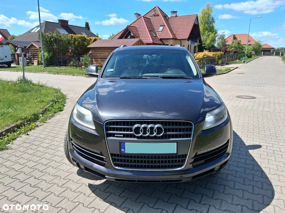 Audi Q7 - 14