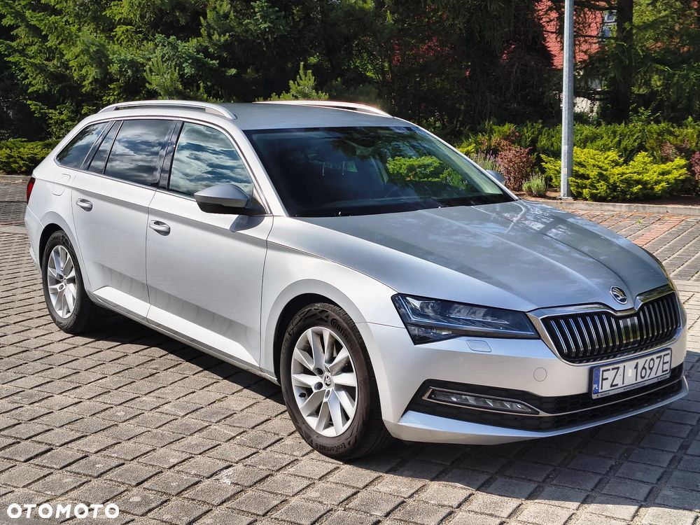Skoda Superb 2.0 TDI DSG Premium Edition - 12
