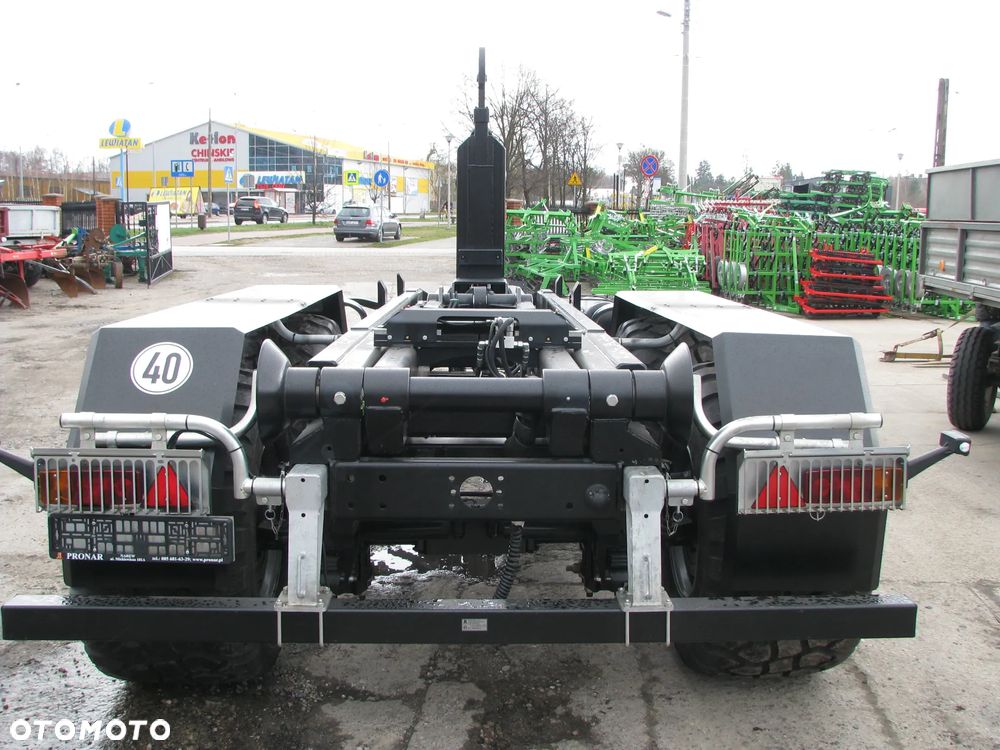 Pronar Przyczepa hakowa PRONAR T-285/1 - 17,7t do obsługi kontenerów rolniczych, budowlanych i komunalnych oraz platform  transportowych,  Kontener KO-04 -13,5t, Kontener KP-10 -7ton - 9