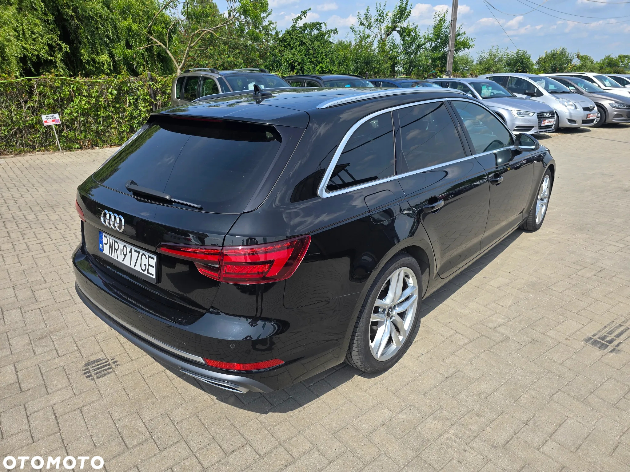 Audi A4 - 4