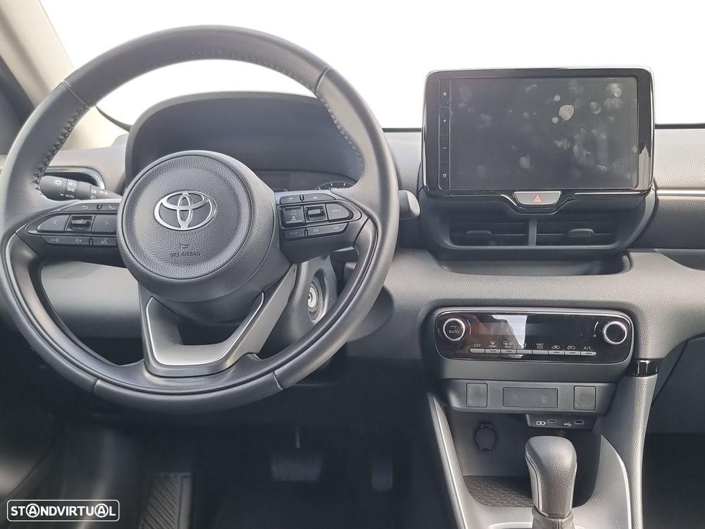 Toyota Yaris - 9