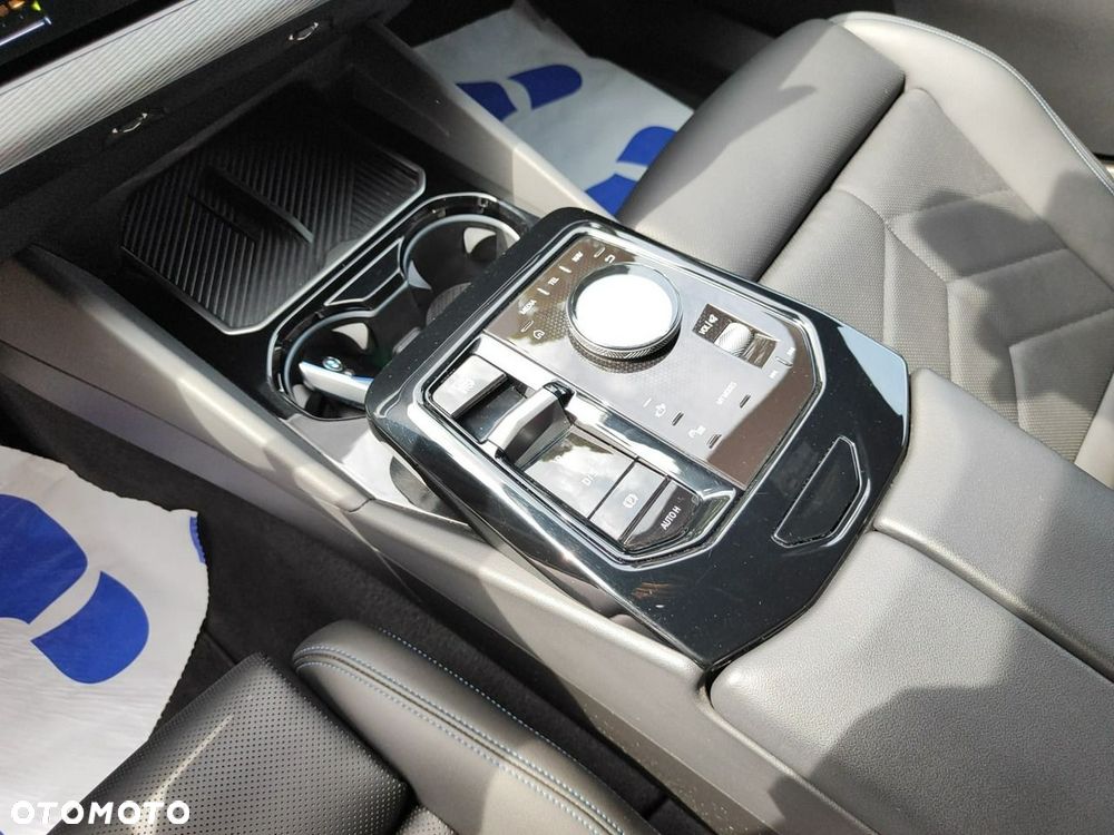 BMW Seria 5 - 14