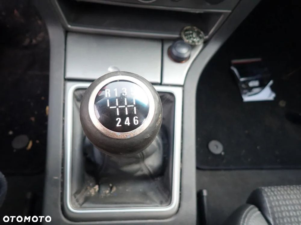 CZĘŚCI - Opel Vectra C 1,9 CDTI Z19DTH 150KM FILM FL LIFT 6B F40 KOMBI lakier Z169 2007r. INDEX - 9643 - 12