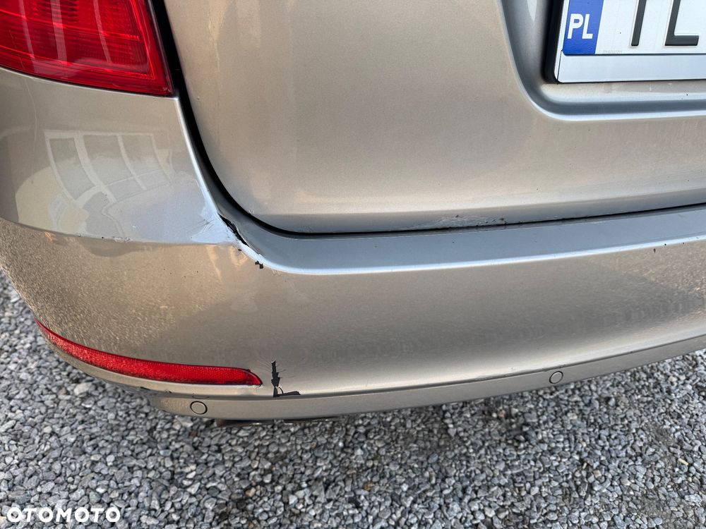 Skoda Superb 2.0 TDI PD Elegance - 7