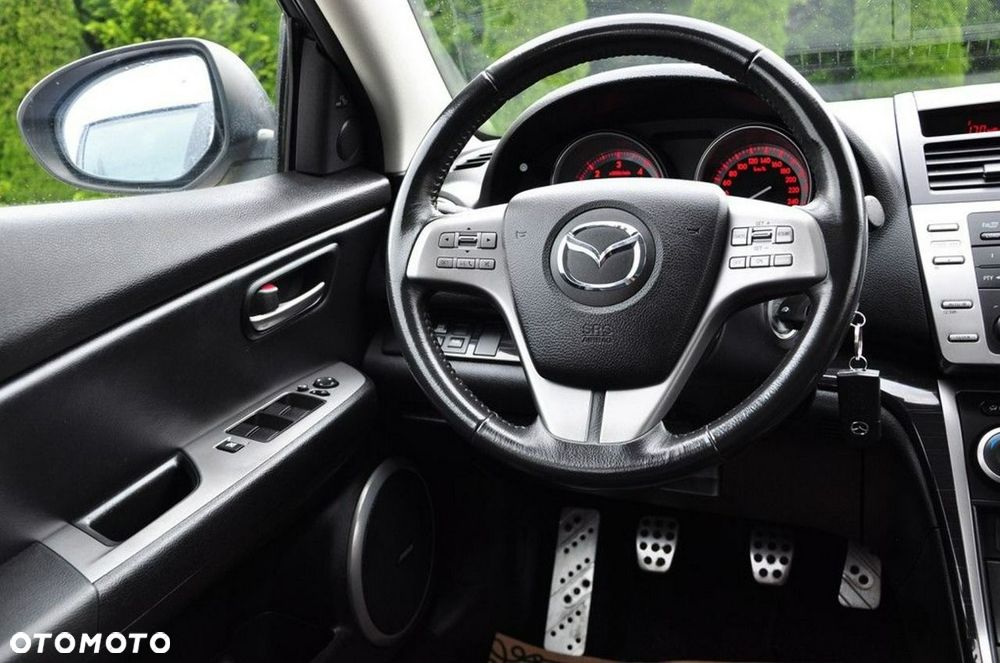 Mazda 6 2.2 CD Exclusive + - 32