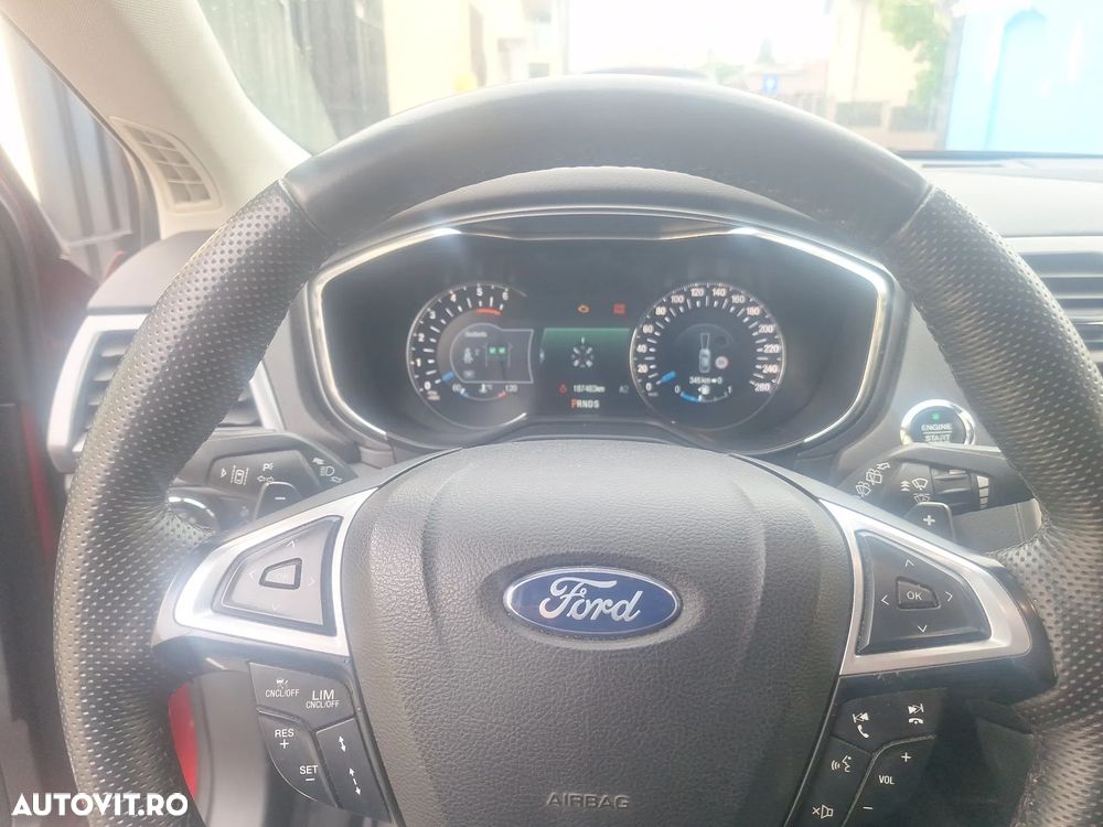 Ford Mondeo 2.0 TDCI PowerShift Titanium - 9