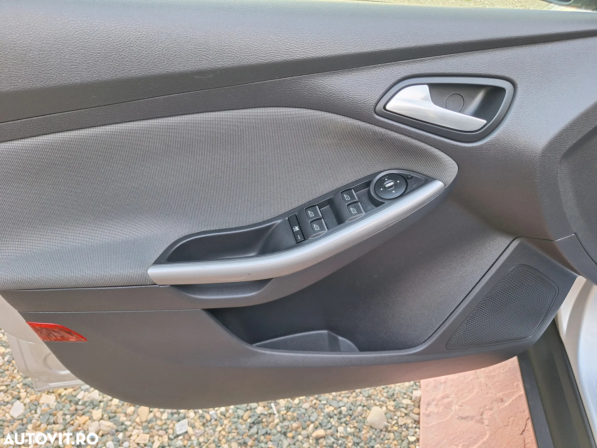 Ford Focus 1.6 TDCi DPF Start-Stopp-System Business - 12