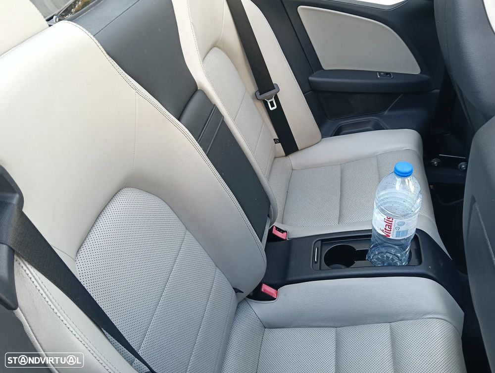 Mercedes-Benz E 250 CDi Avantgarde BE Auto - 13