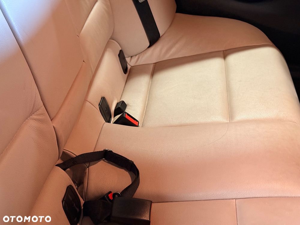 BMW Seria 3 325i - 19