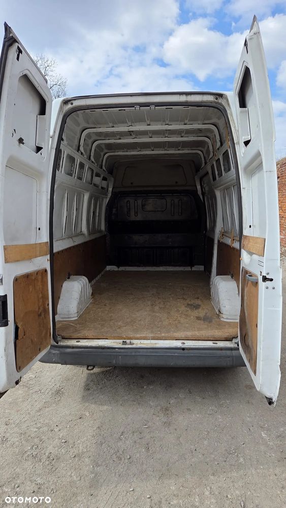 Ford FAG6 TRANSIT VAN 300L - 4