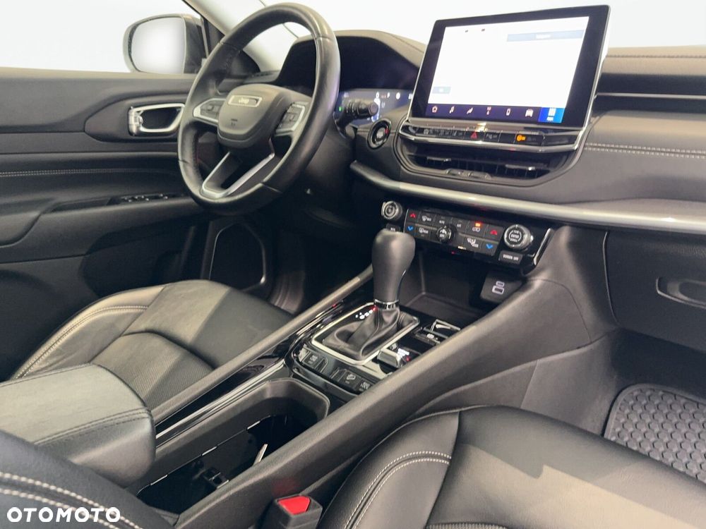 Jeep Compass - 19