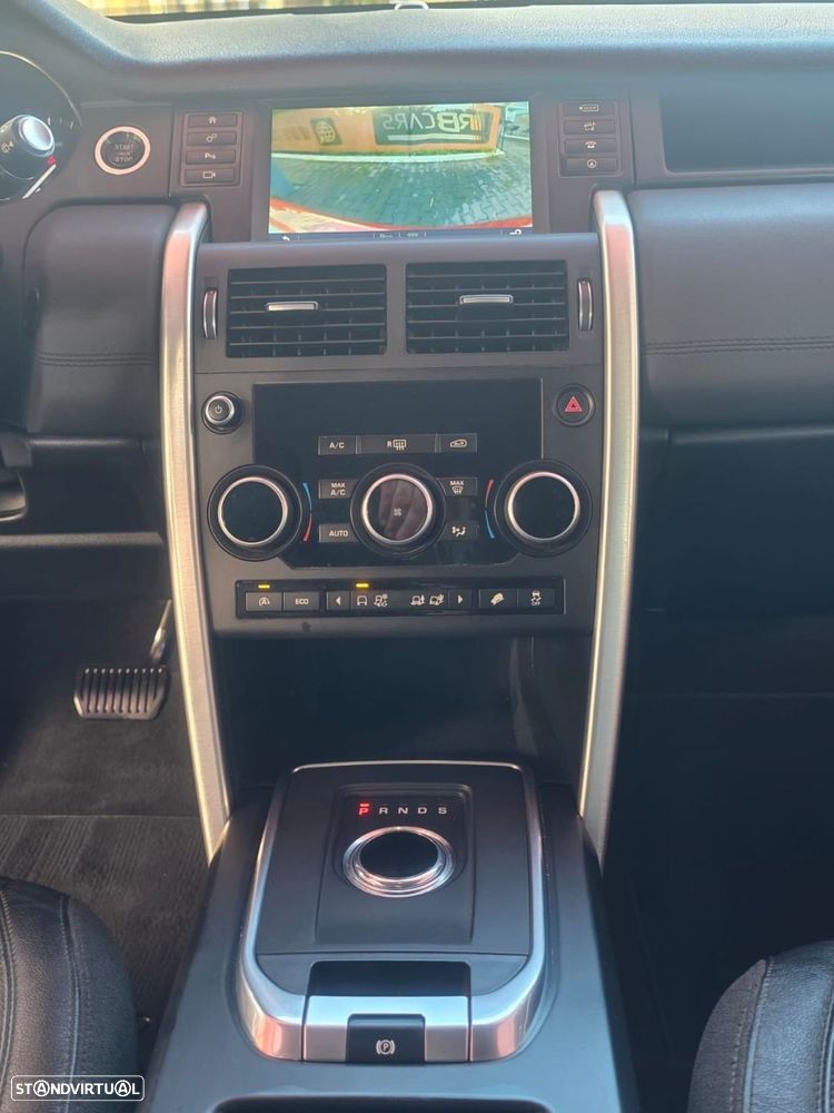 Land Rover Discovery Sport 2.0 TD4 HSE Luxury Auto - 13