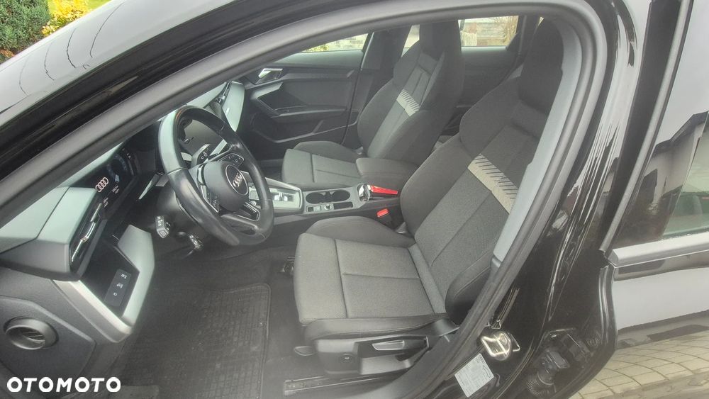 Audi A3 Sportback 30 TDI S tronic - 9