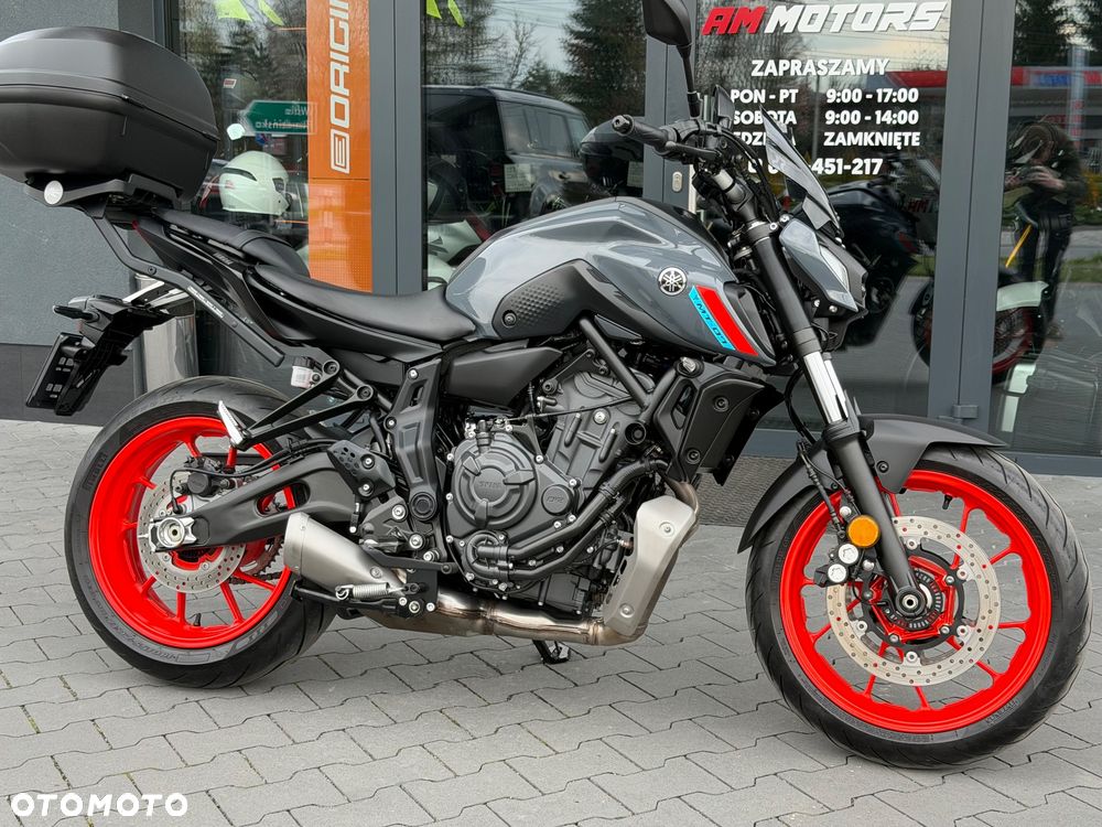 Yamaha MT - 1