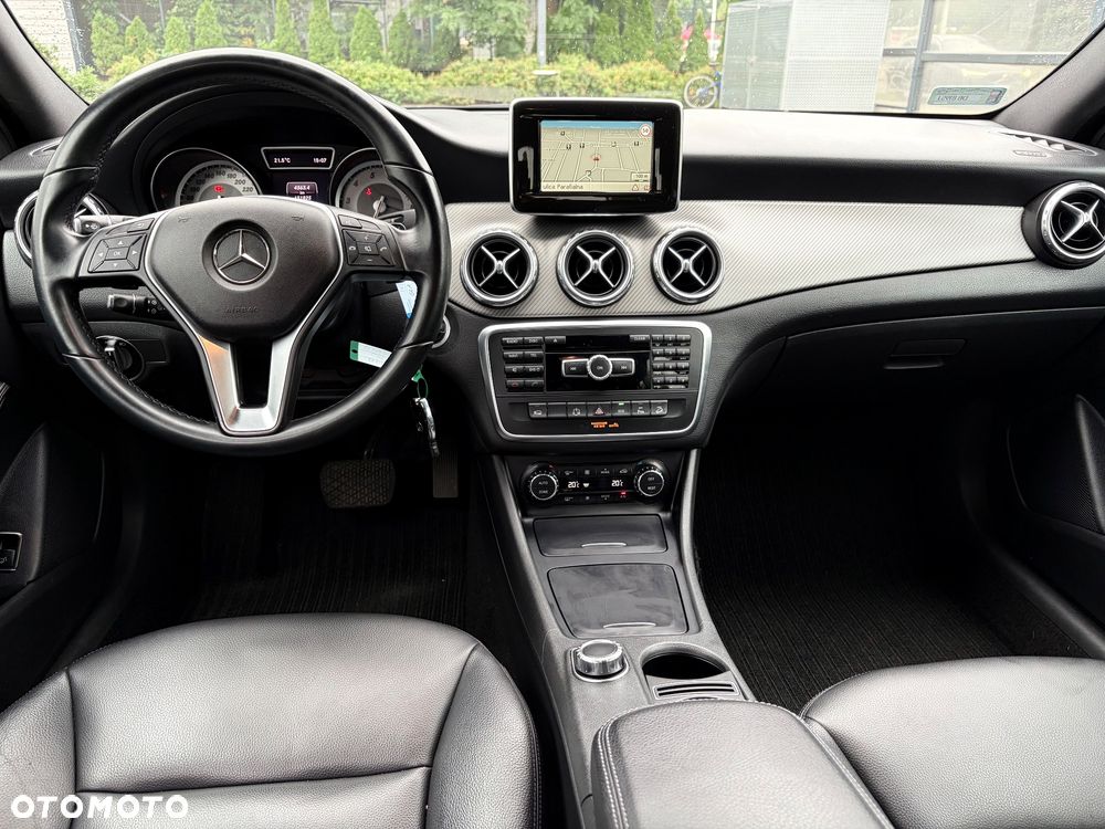 Mercedes-Benz GLA 250 4-Matic - 20