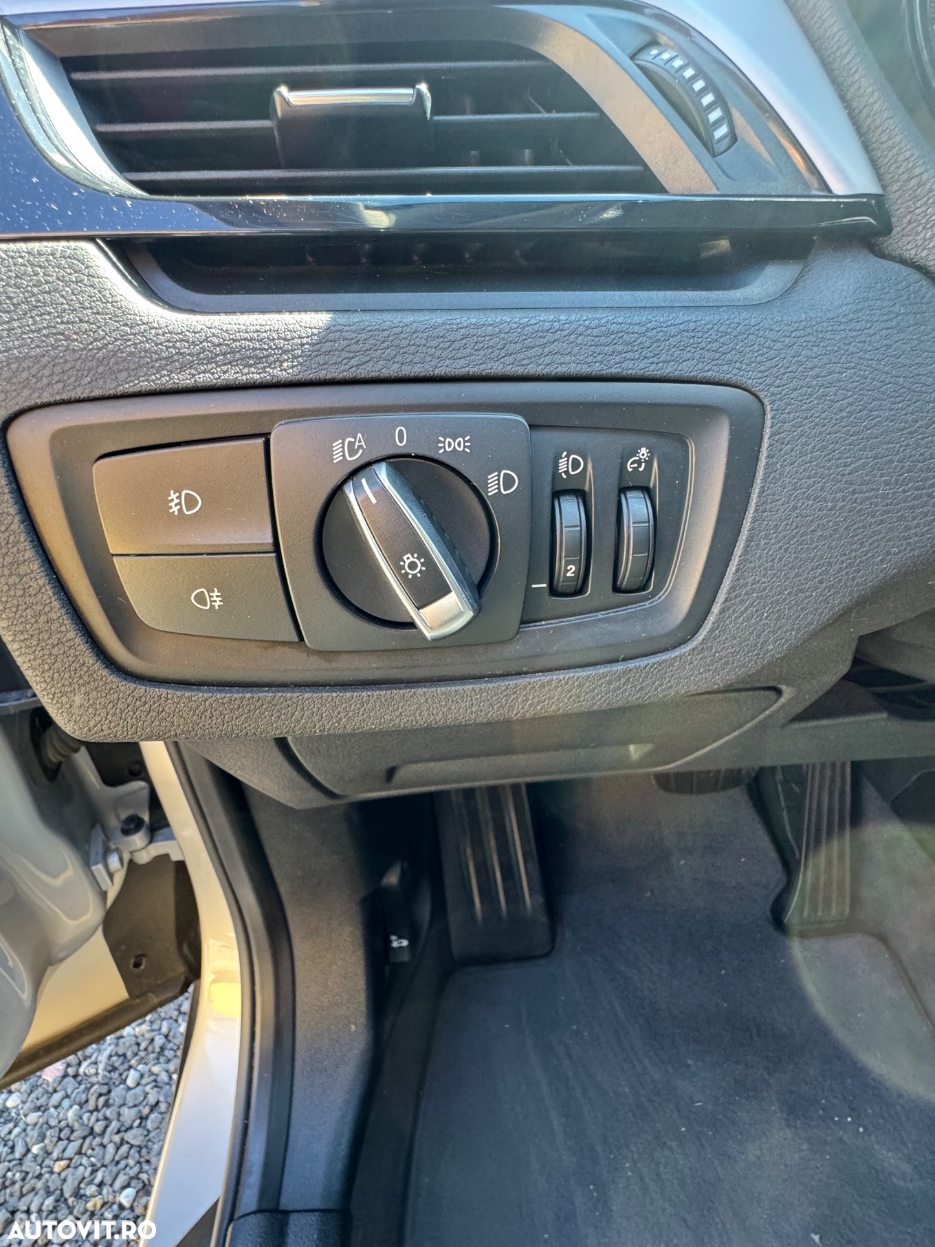 BMW X1 xDrive25e Advantage - 9