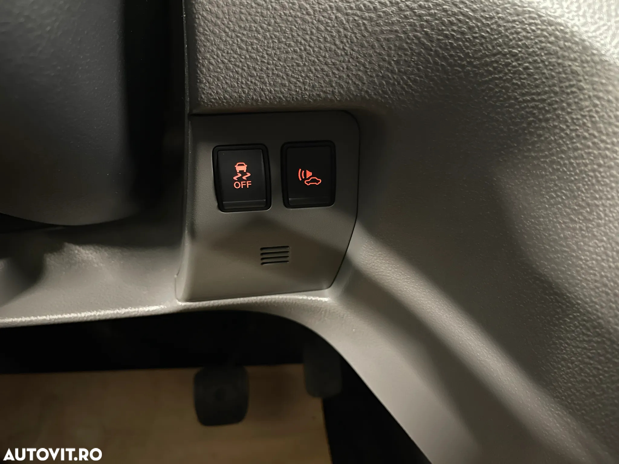 Nissan E-NV200 - 15